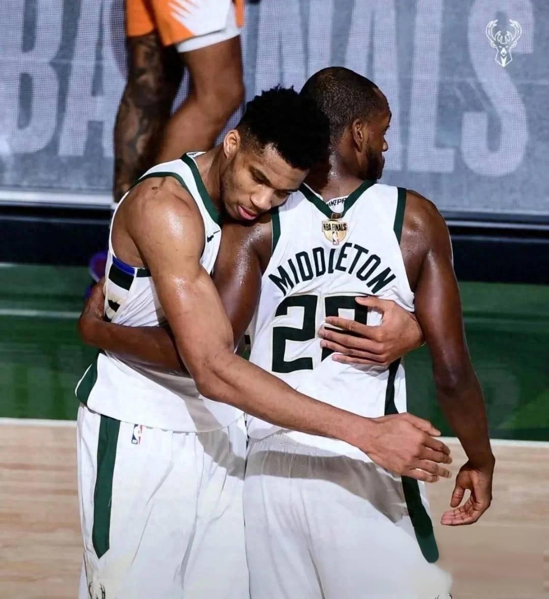 开云体育app-关于雄鹿近三场比赛全胜，士气高涨的信息