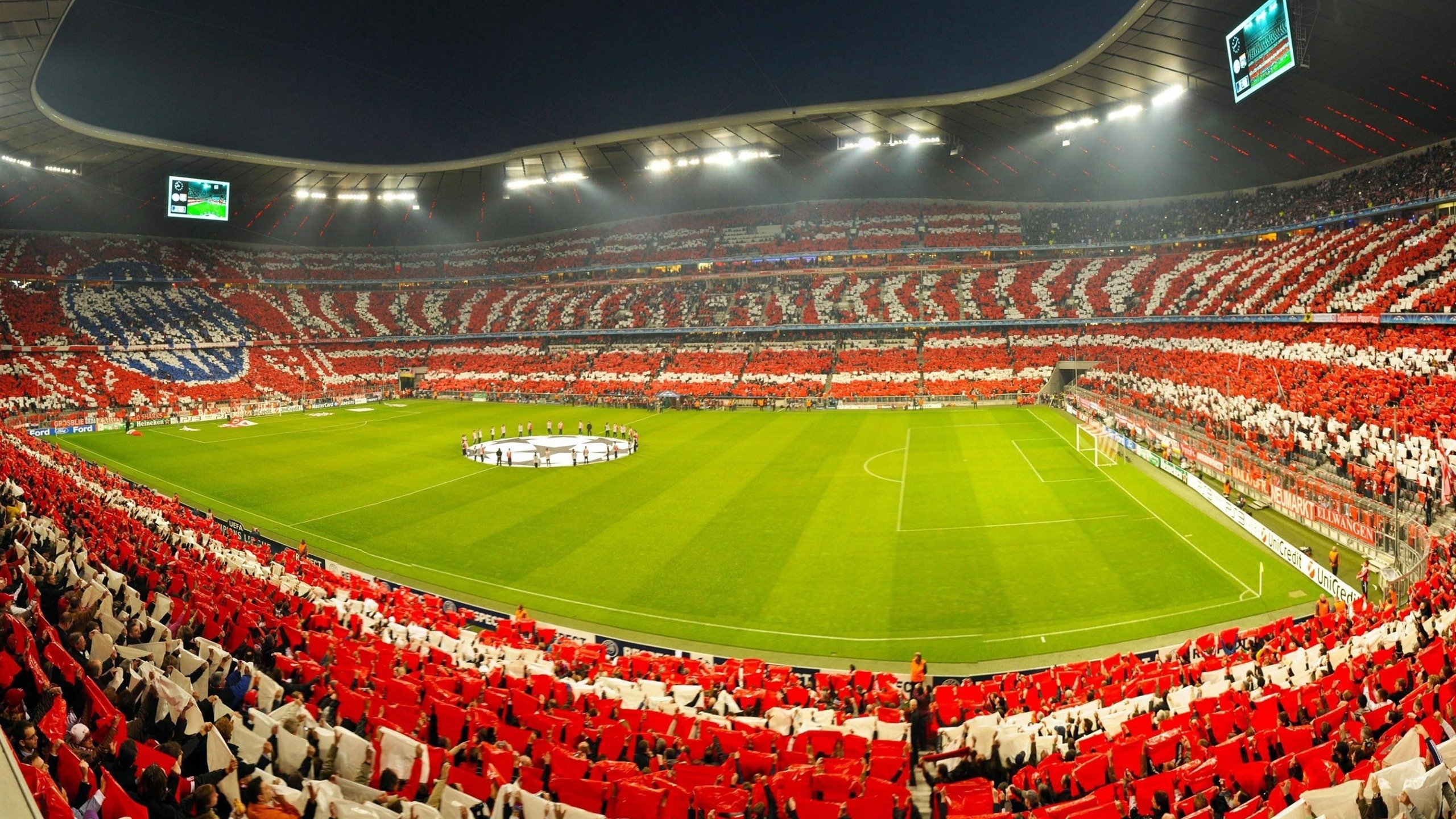 开云在线直播-C罗天神下凡！澳大利亚屠龙刀出鞘，世界杯赛场再现两极震撼